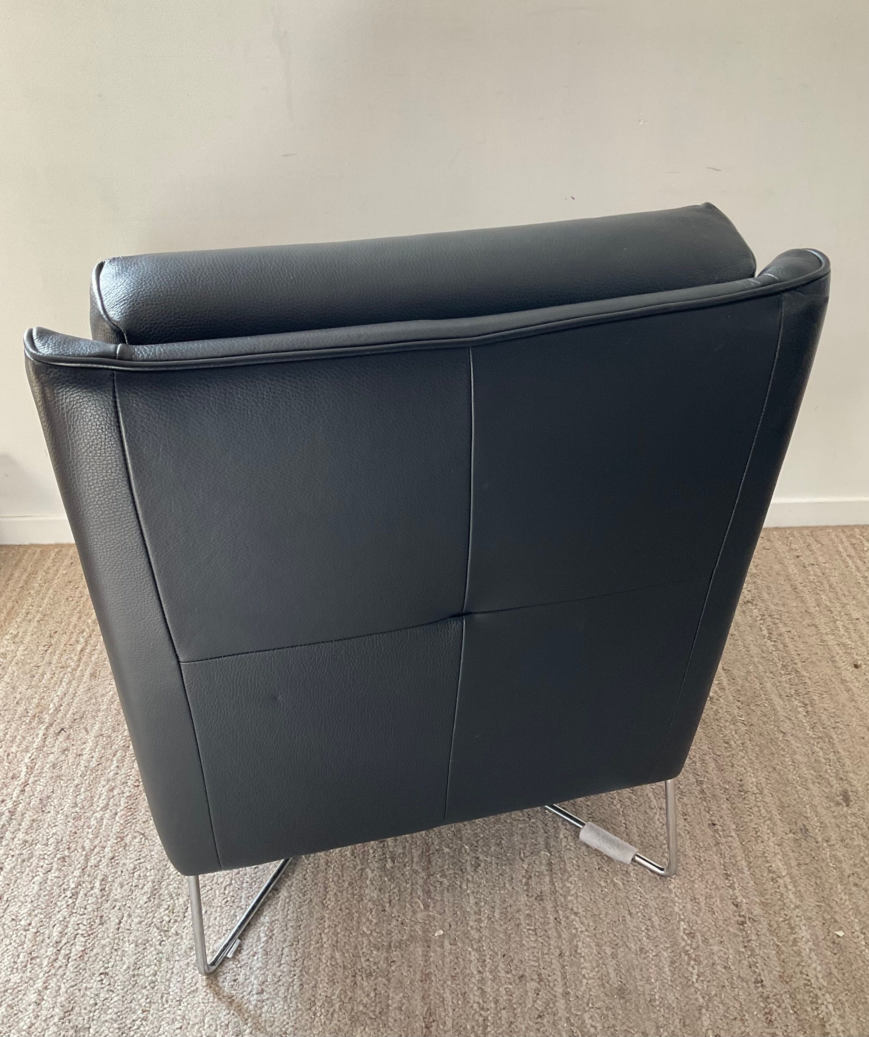 Leather armchair Natuzzi editions Italy