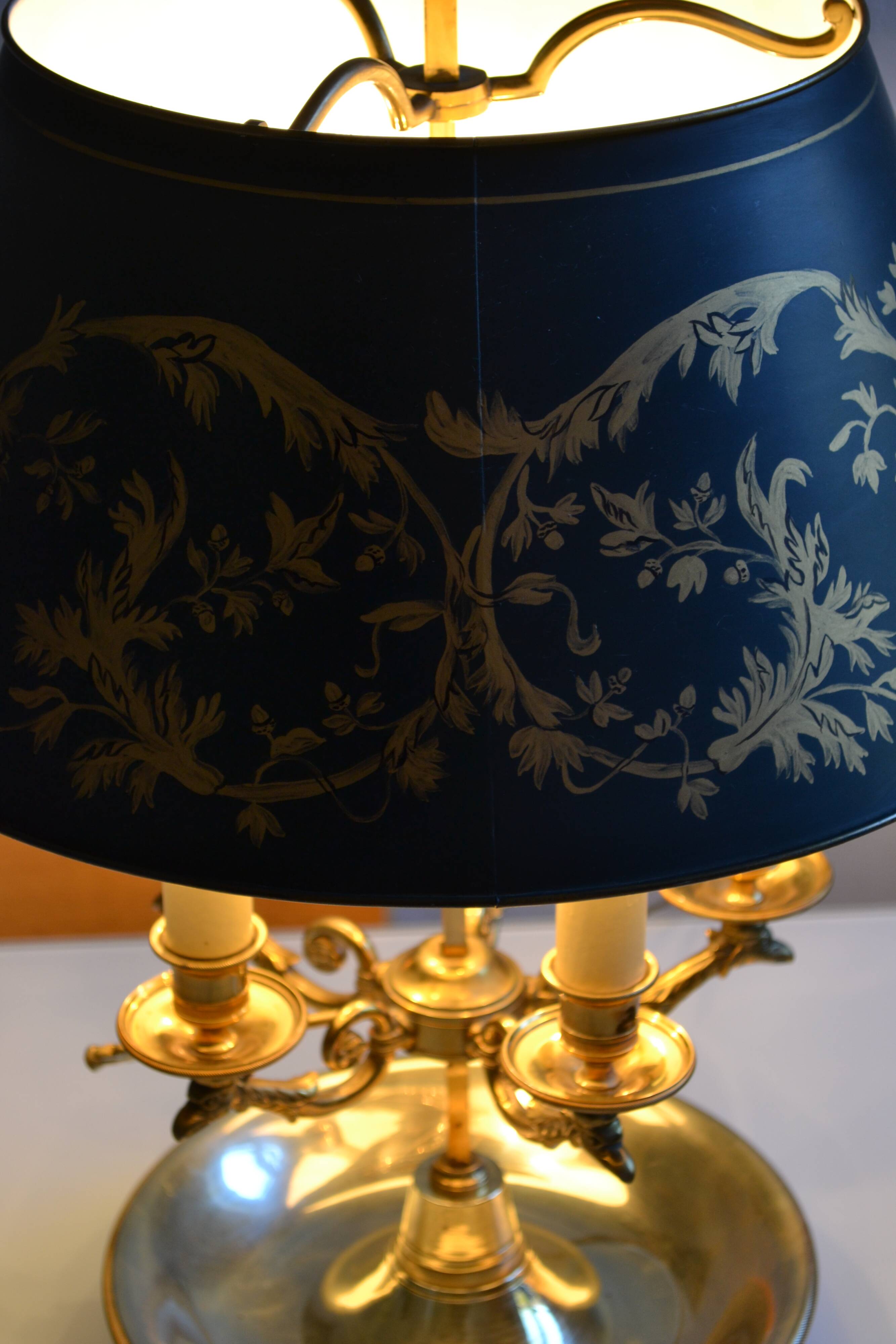 Large hot water bottle lamp with 5 bronze lights, empire style