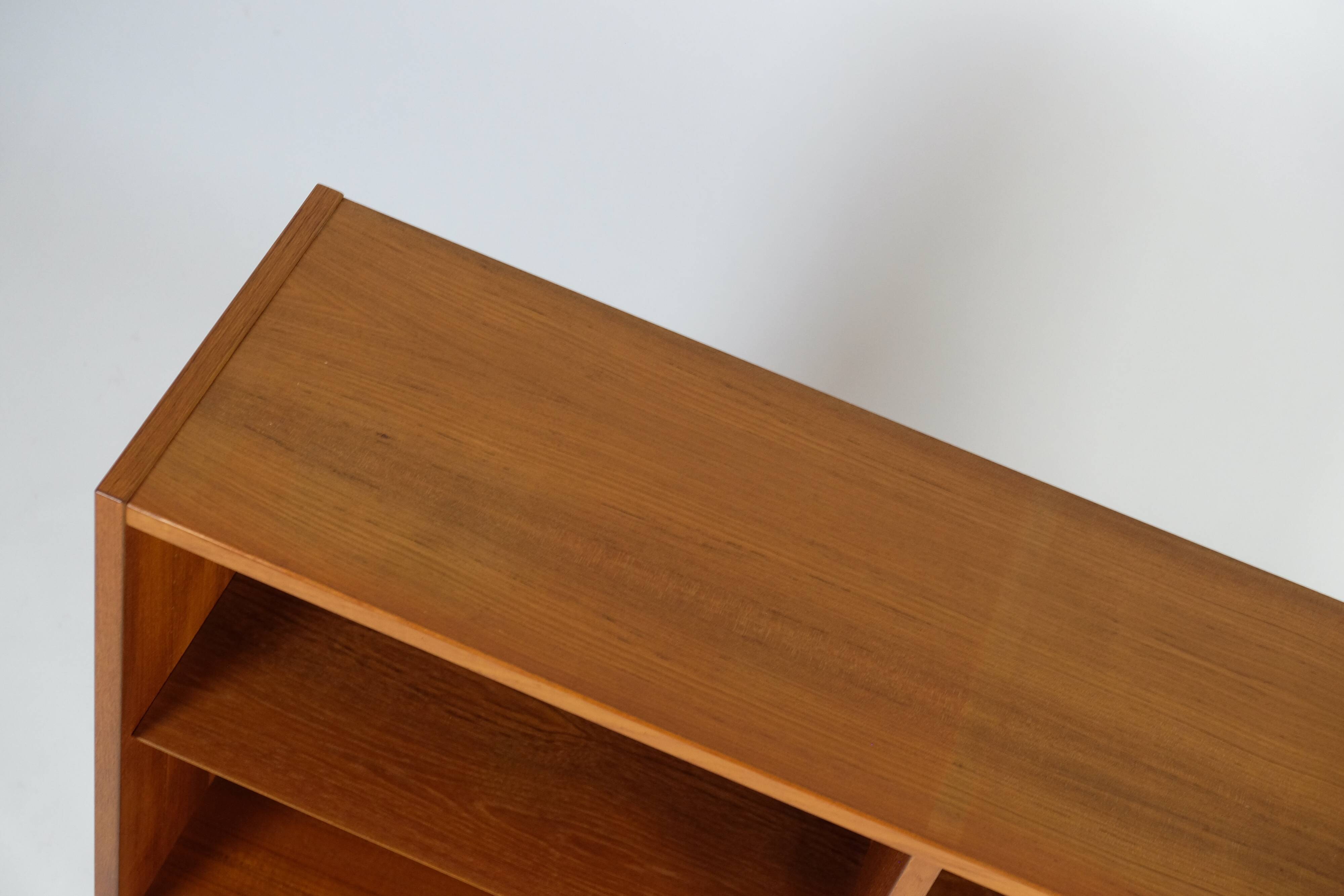 Danish Teak Regal Bücherregal Shelf Sideboard Hundevad 60er 70s MidCentury