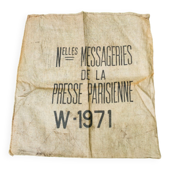 Old burlap bag - The new messengers of the Parisian press