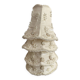 Clip-on lampshades in fabric and beads