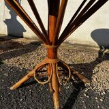 Rattan and chestnut living room