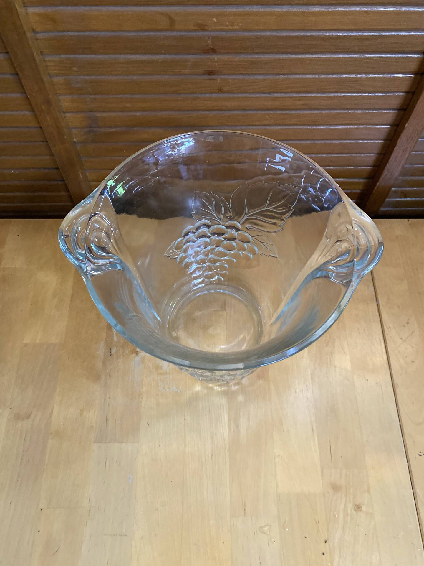 Champagne bucket chiller crescendo glass mould decor grape wine