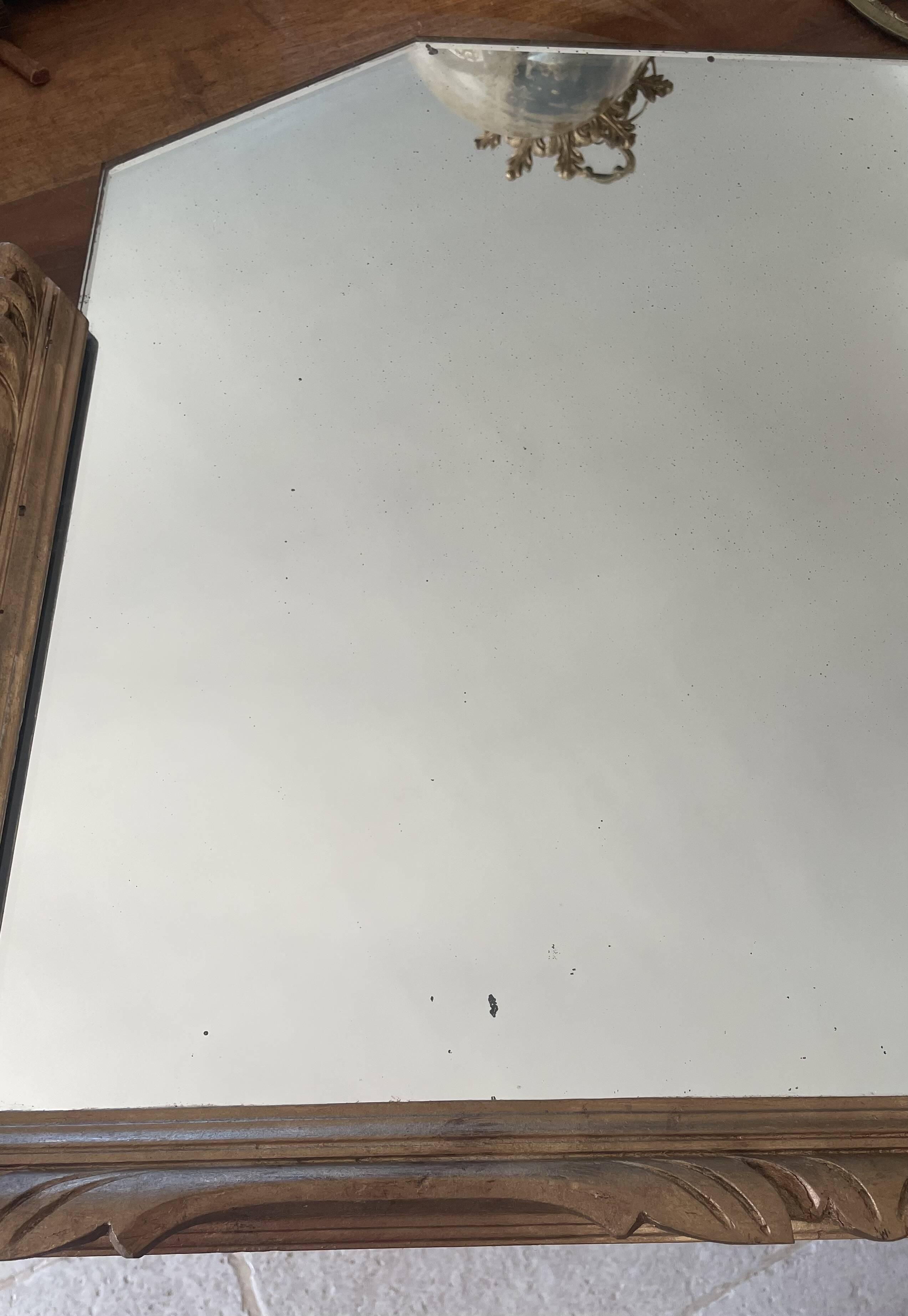 Miroir Art déco en bois doré 74x61