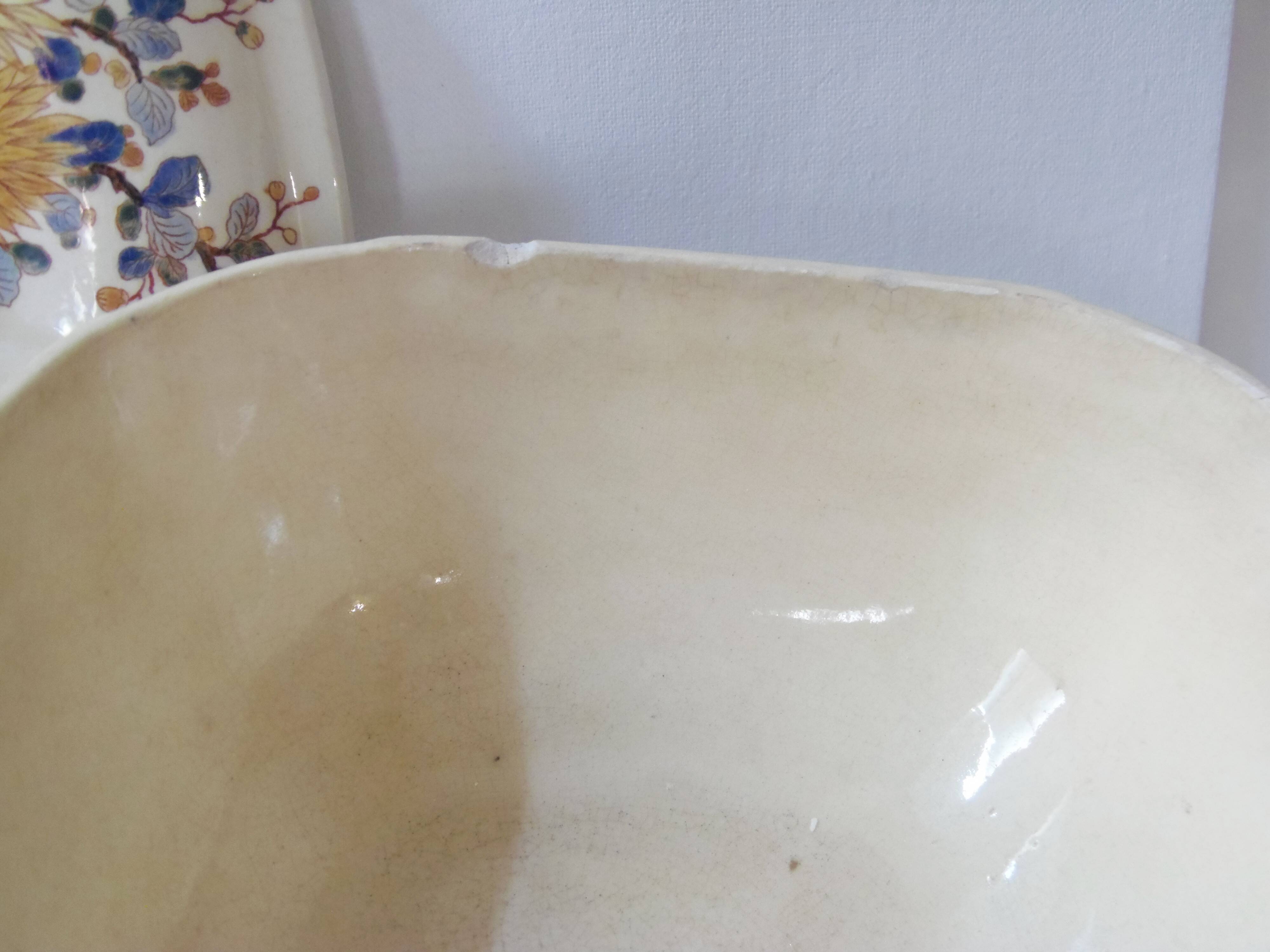 Soupière Ancienne Fleurs Polychromes Gien 19ème