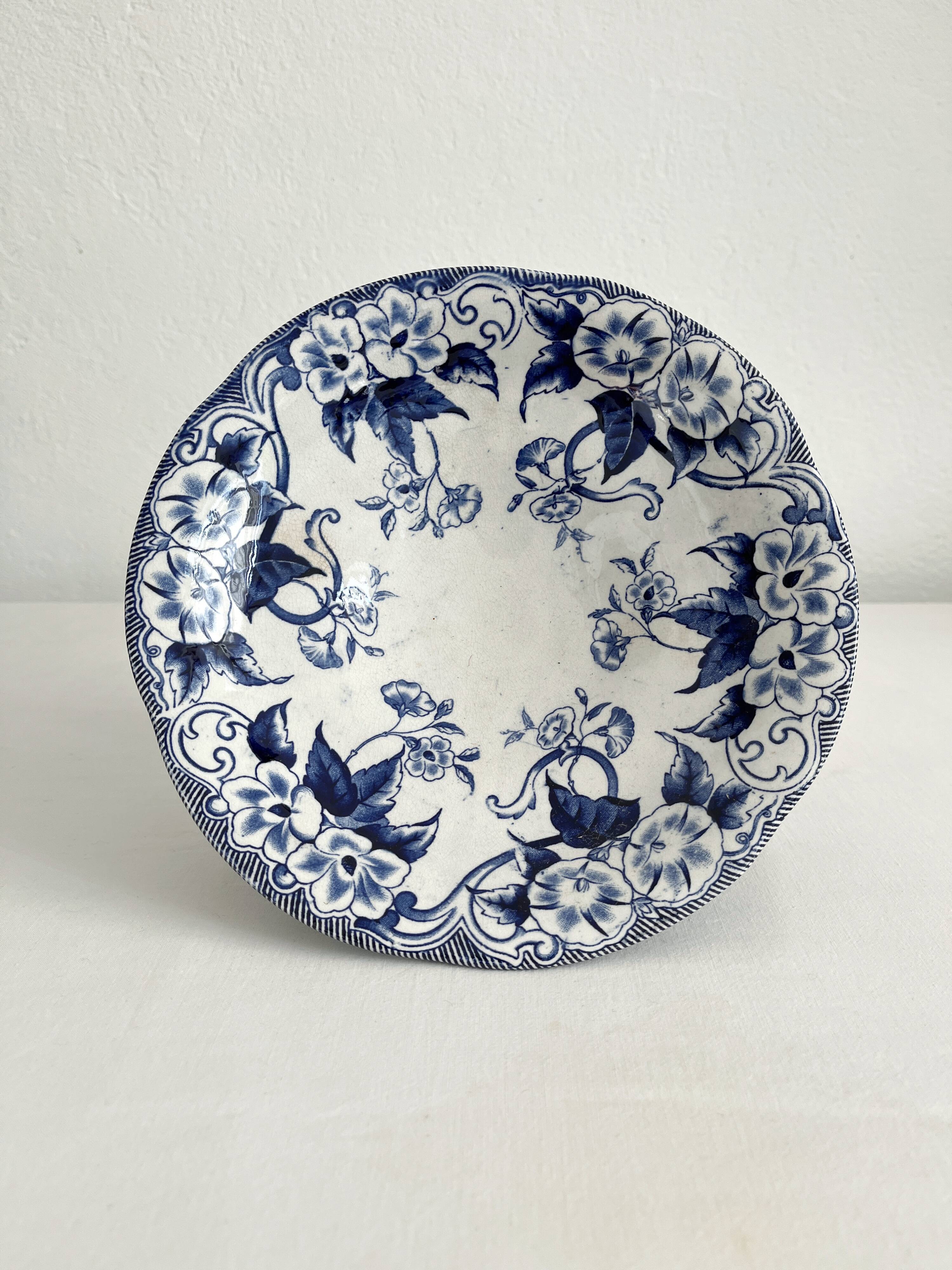 "Flora" ironstone fruit bowl, Creil and Montereau