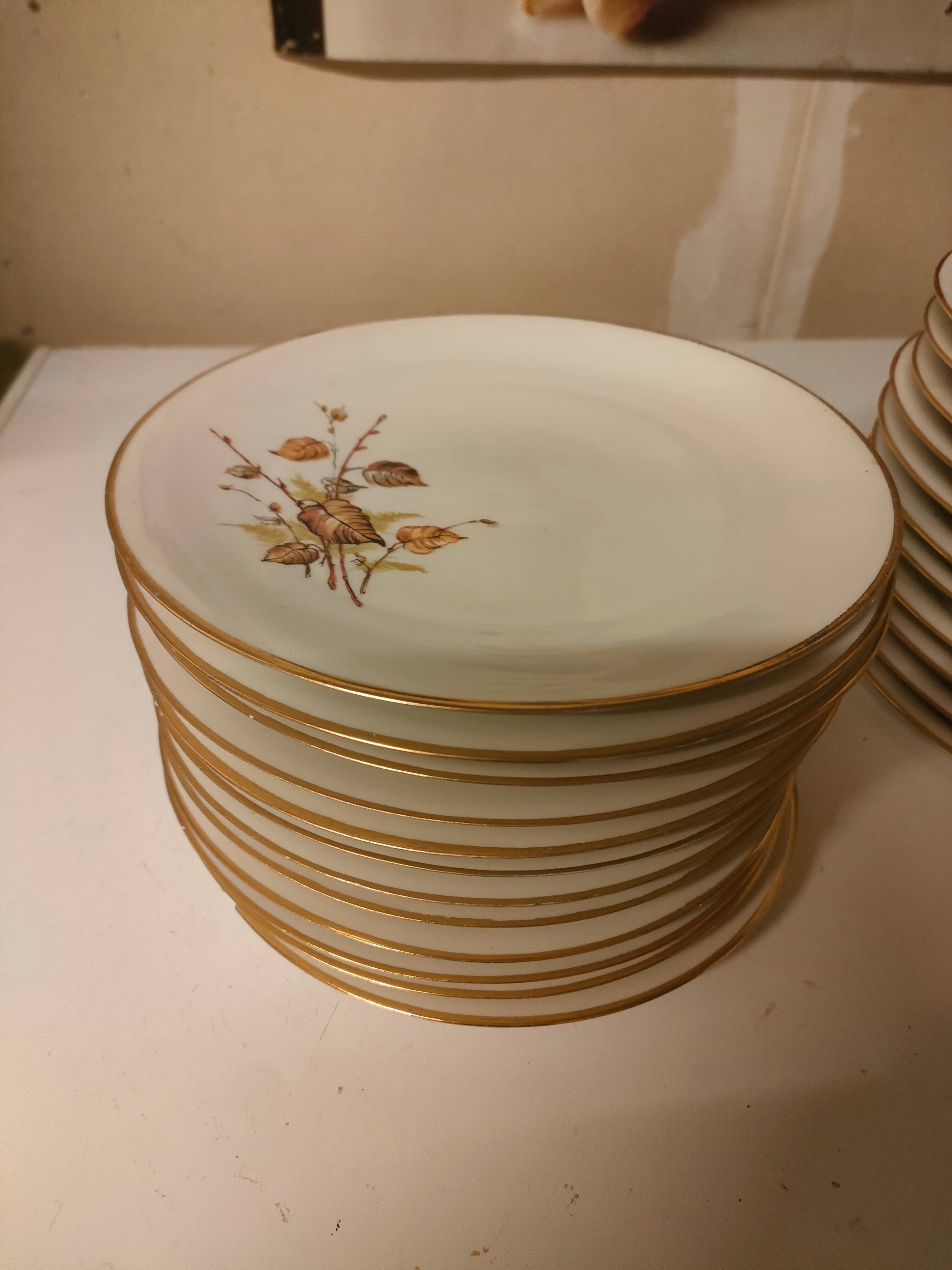 Assiettes dessert porcelaine de Vierzon