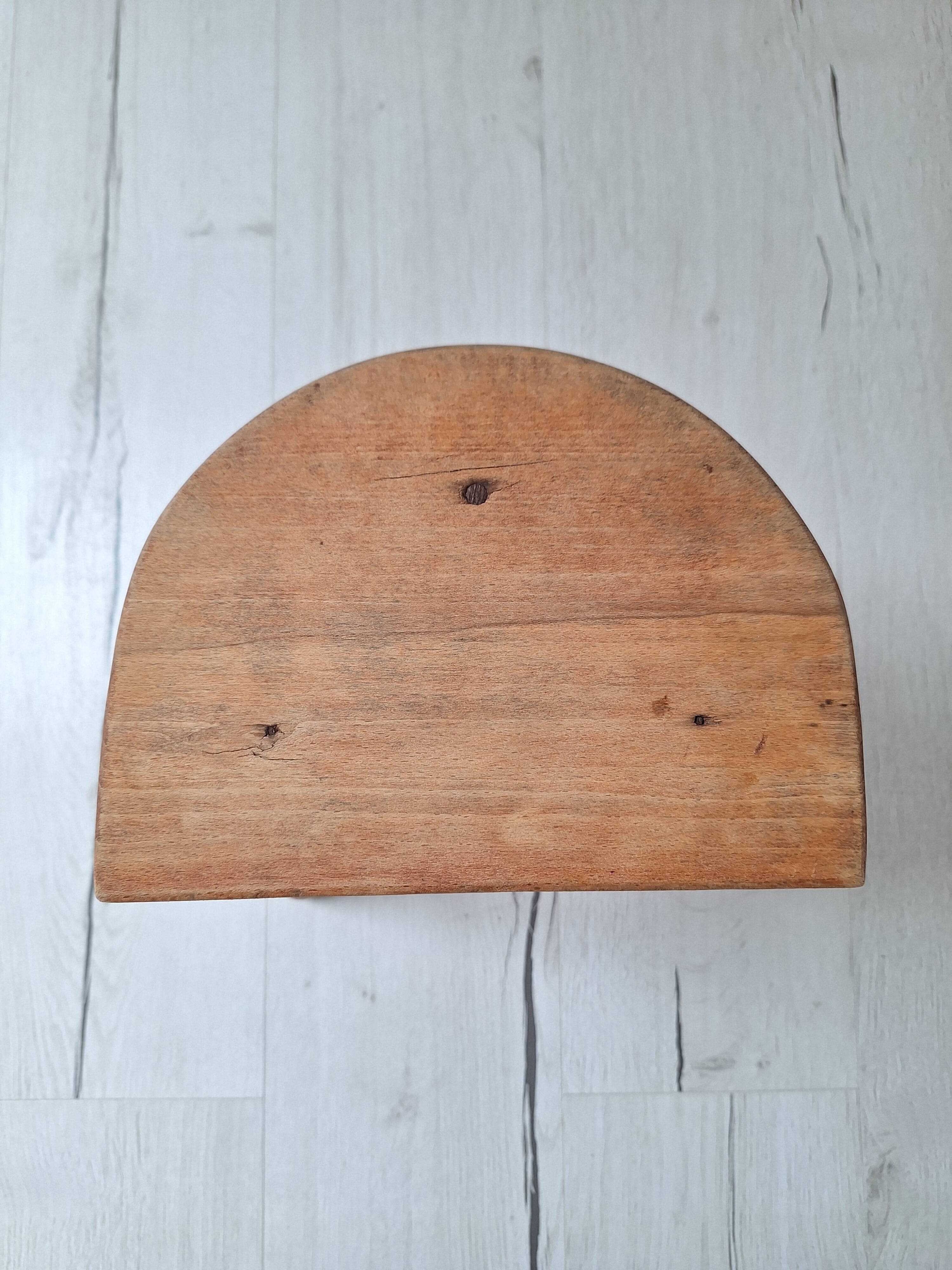 Tripod stool / Milking stool