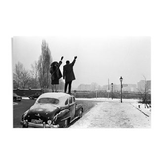 Photography, "Berlin, cut in half by the wall", 1963 / Large-format: 20 x 30 cm