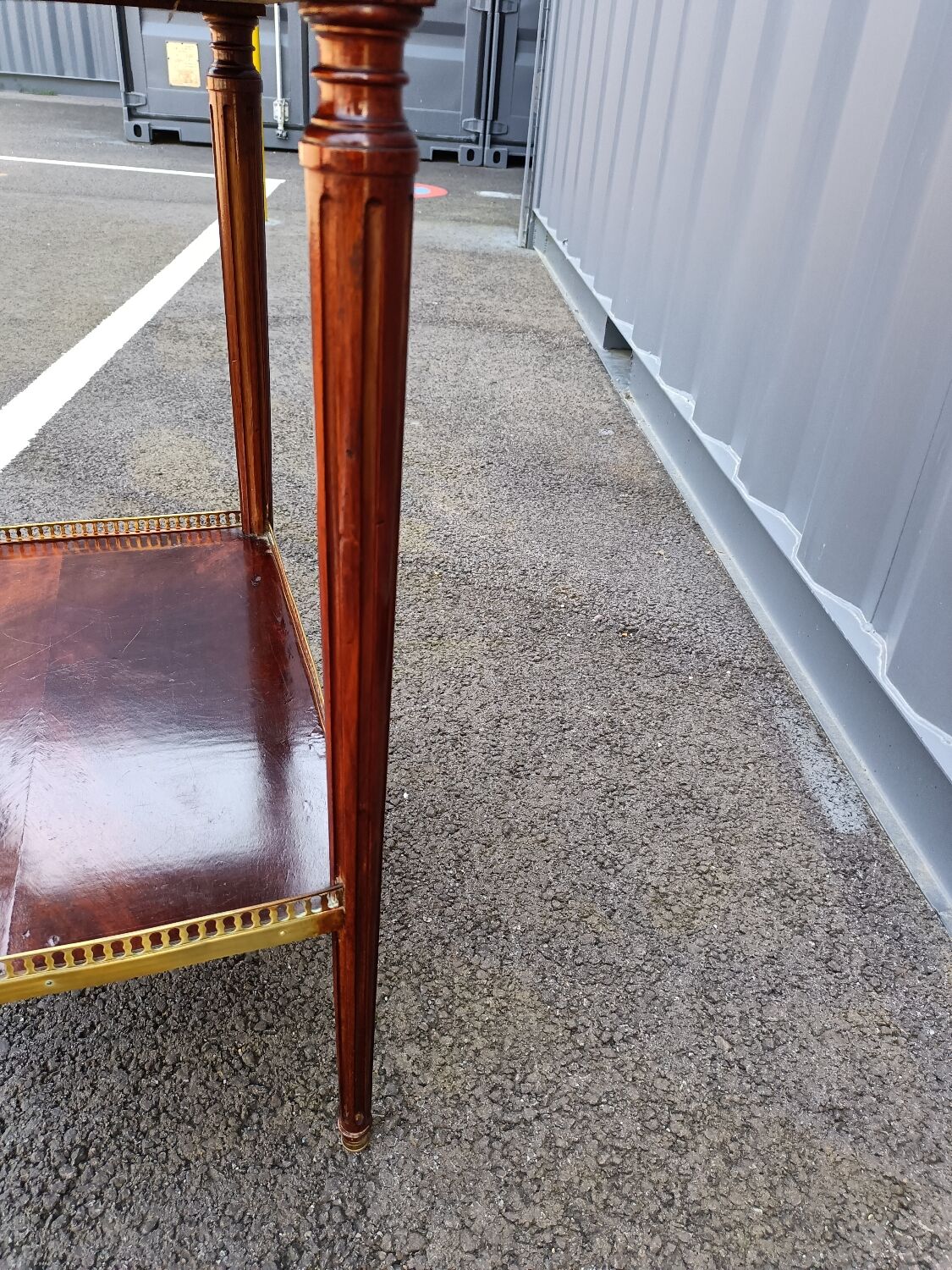 Chest of drawers style Louis XVl old marble tray