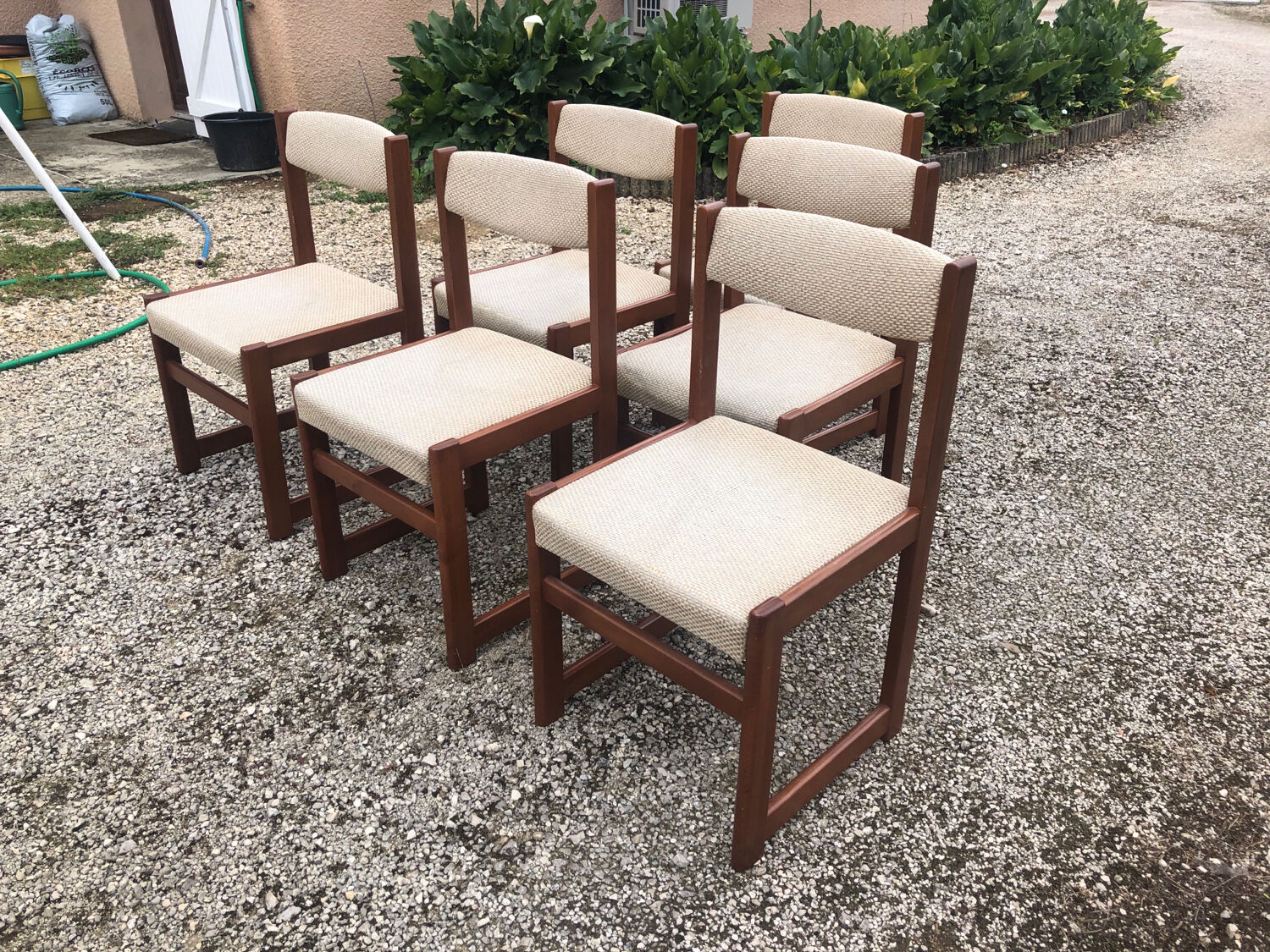 Suite 6 vintage chairs