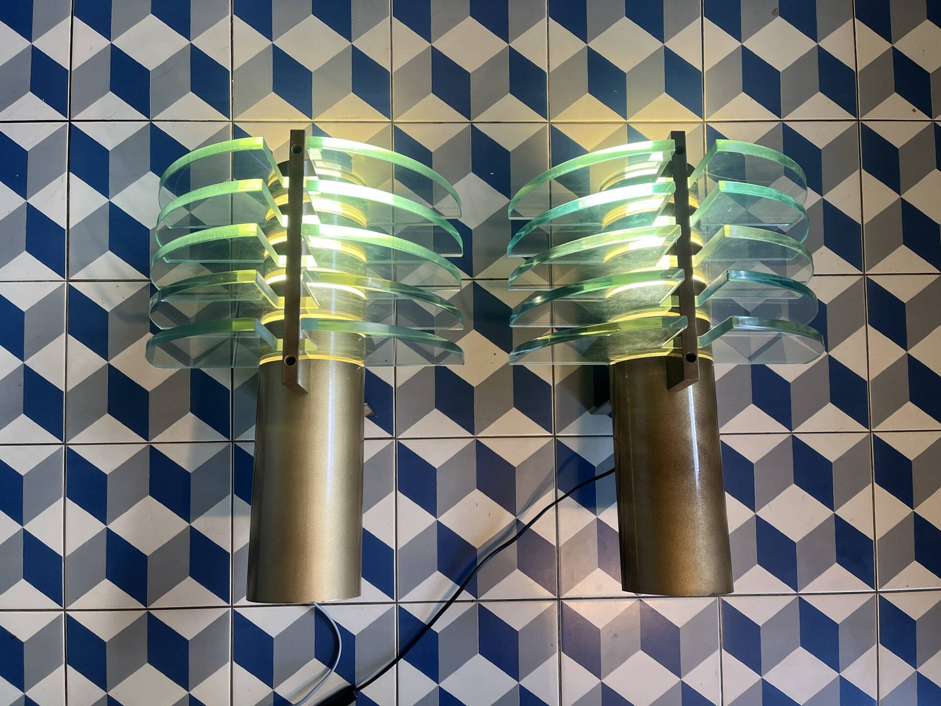 Paire d’applique 1980 en verre trempé