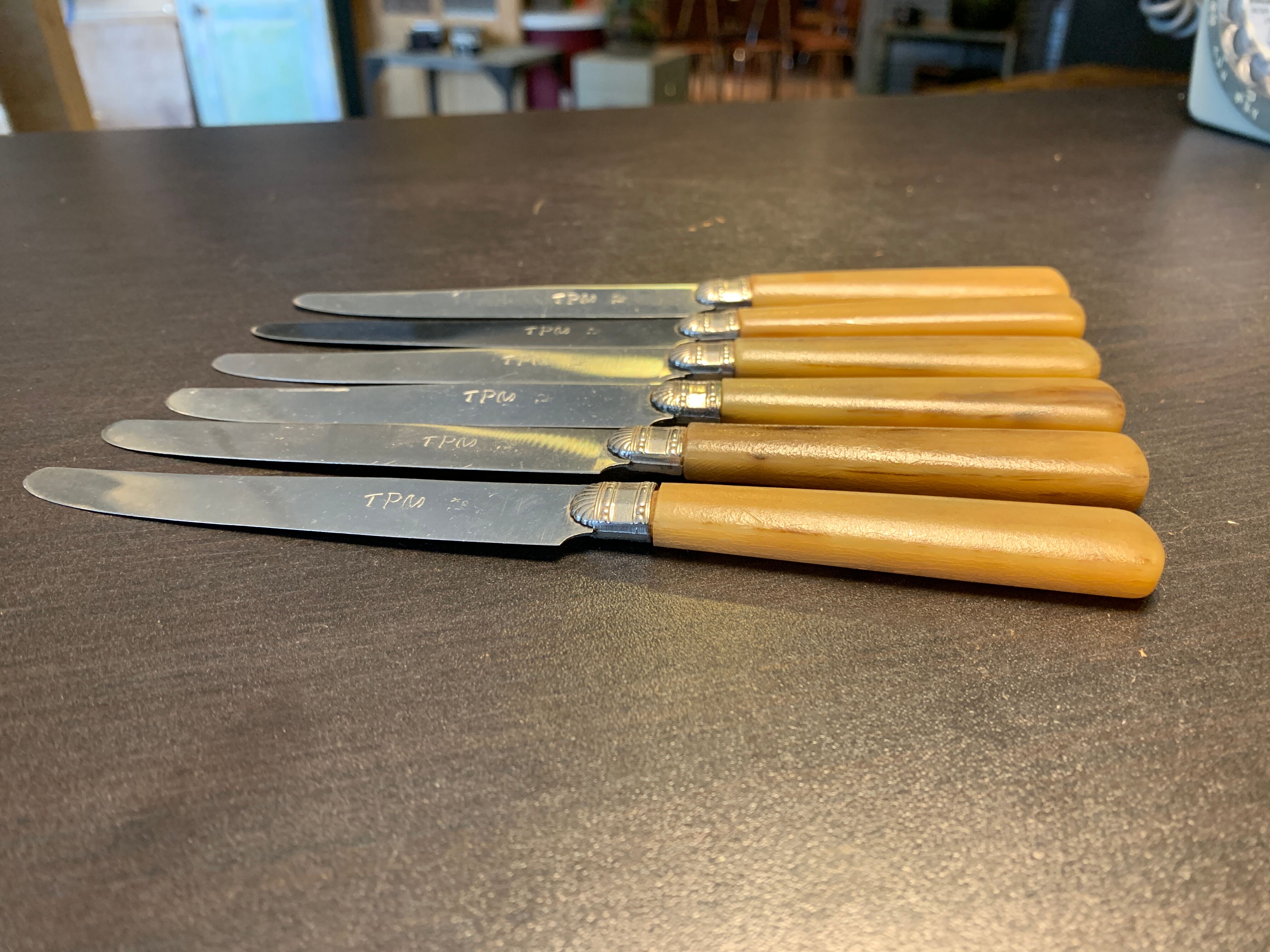 Series of 6 stainless steel knives