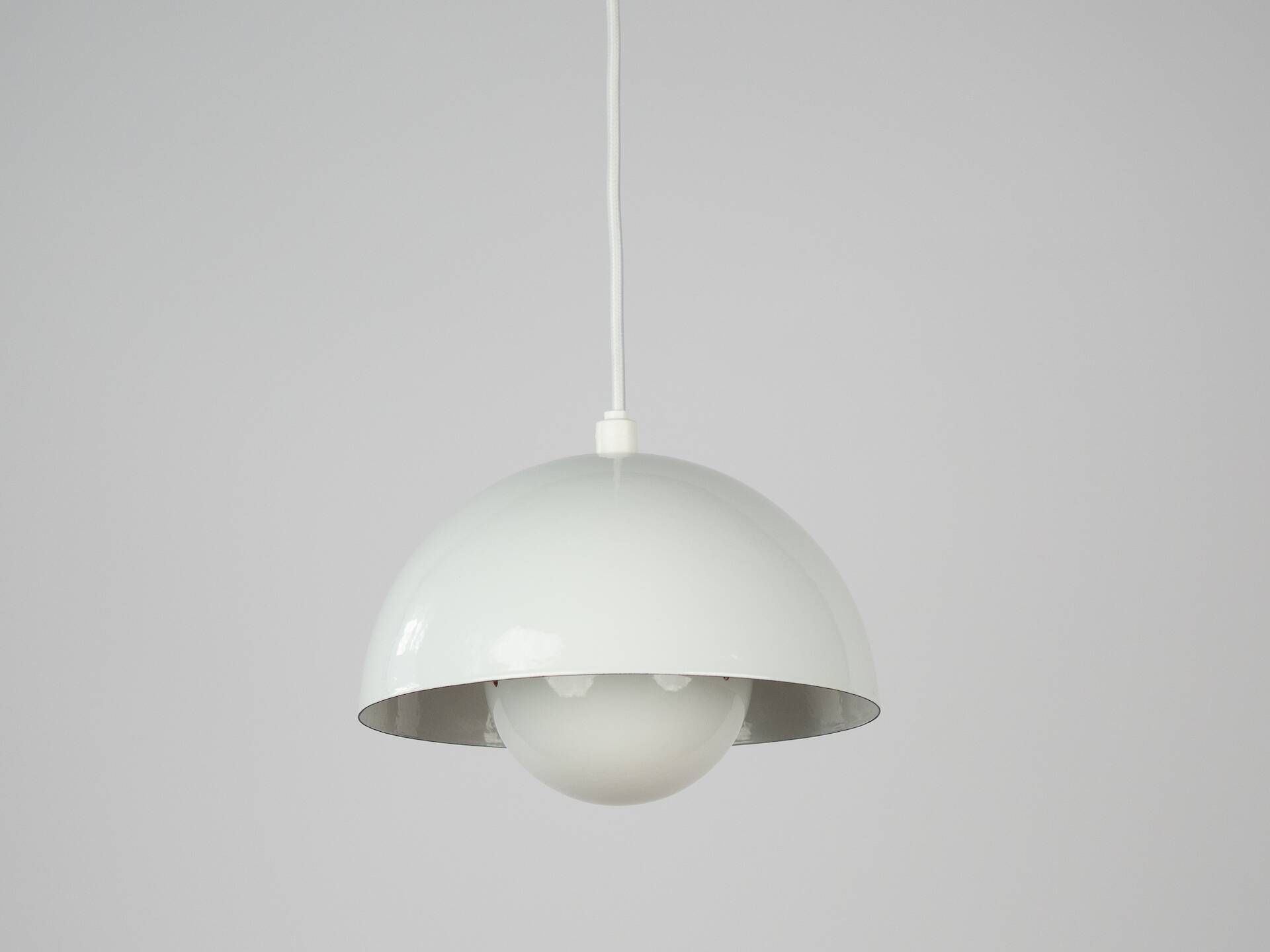 Paire de suspensions vintage danoises Floweport par Verner Panton, Louis Poulsen, 1968