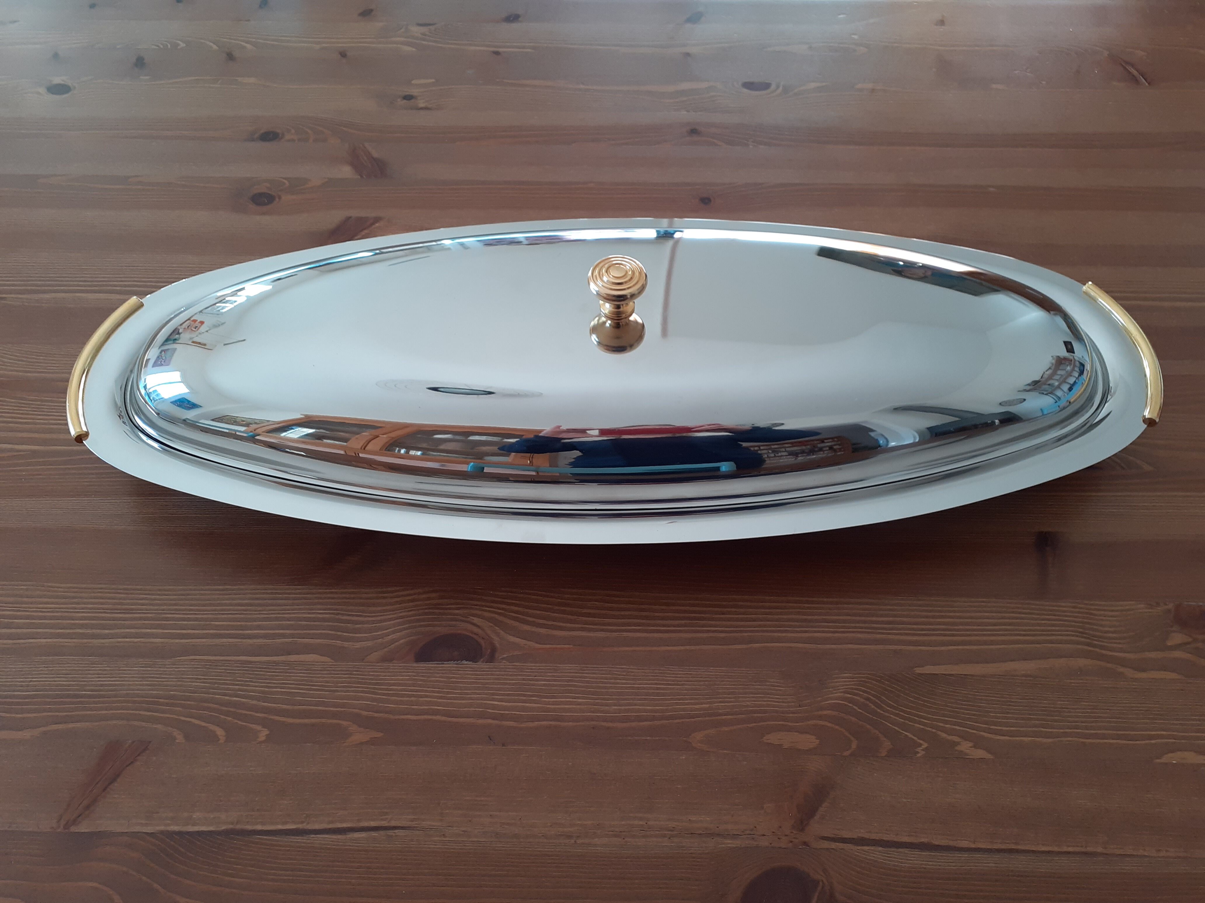 Fish dish with stainless steel lid Andrea Gnutti