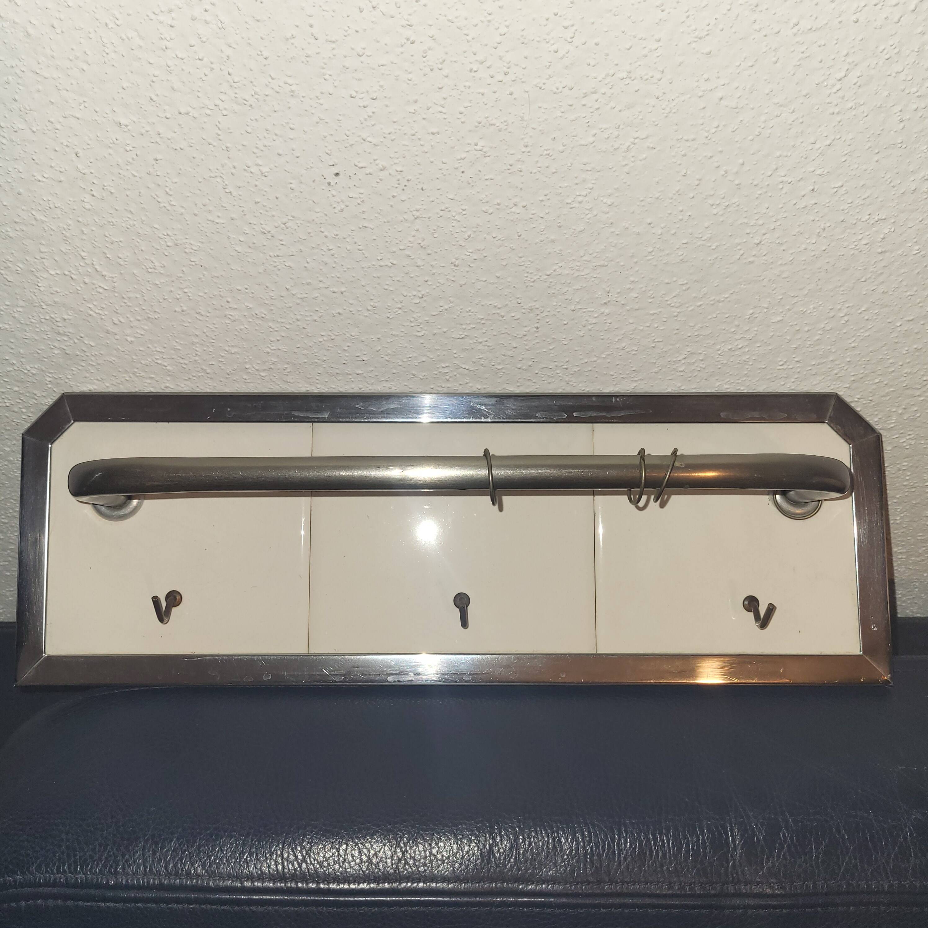 Art Deco tea towel holder, SDV, France, Sarreguemines
