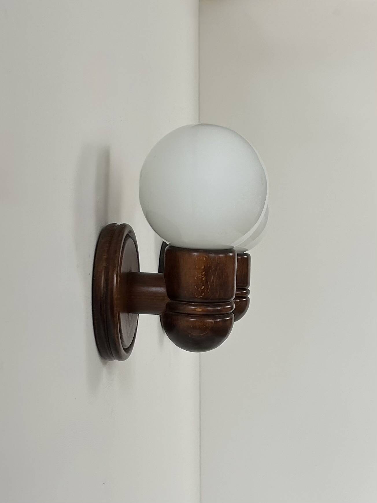 Vintage wall lights, pine and opaline, France, 1980.