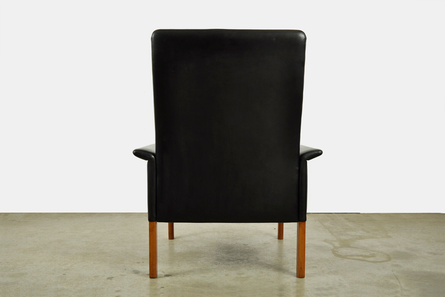 Leather armchair, high model d500 by Hans Olsen for CS Møbler Glostrup Denmark 1960s