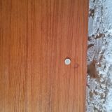 Vintage row with sliding doors and ceramic decoration