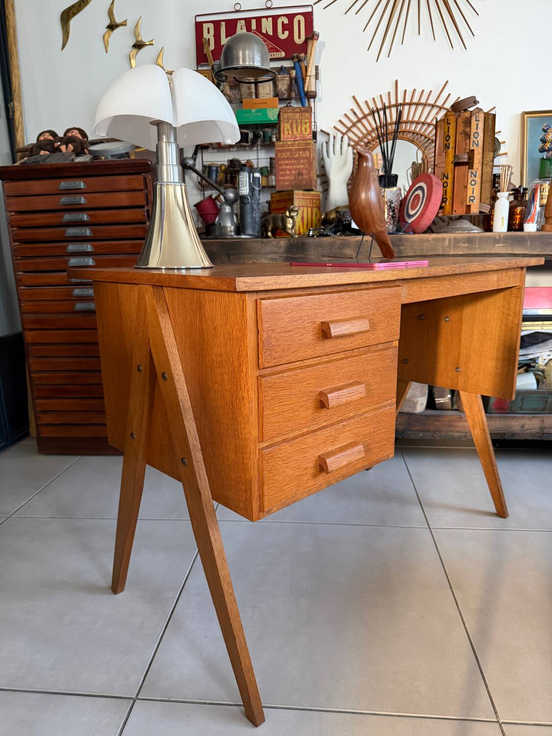 Vintage desk with tapered legs