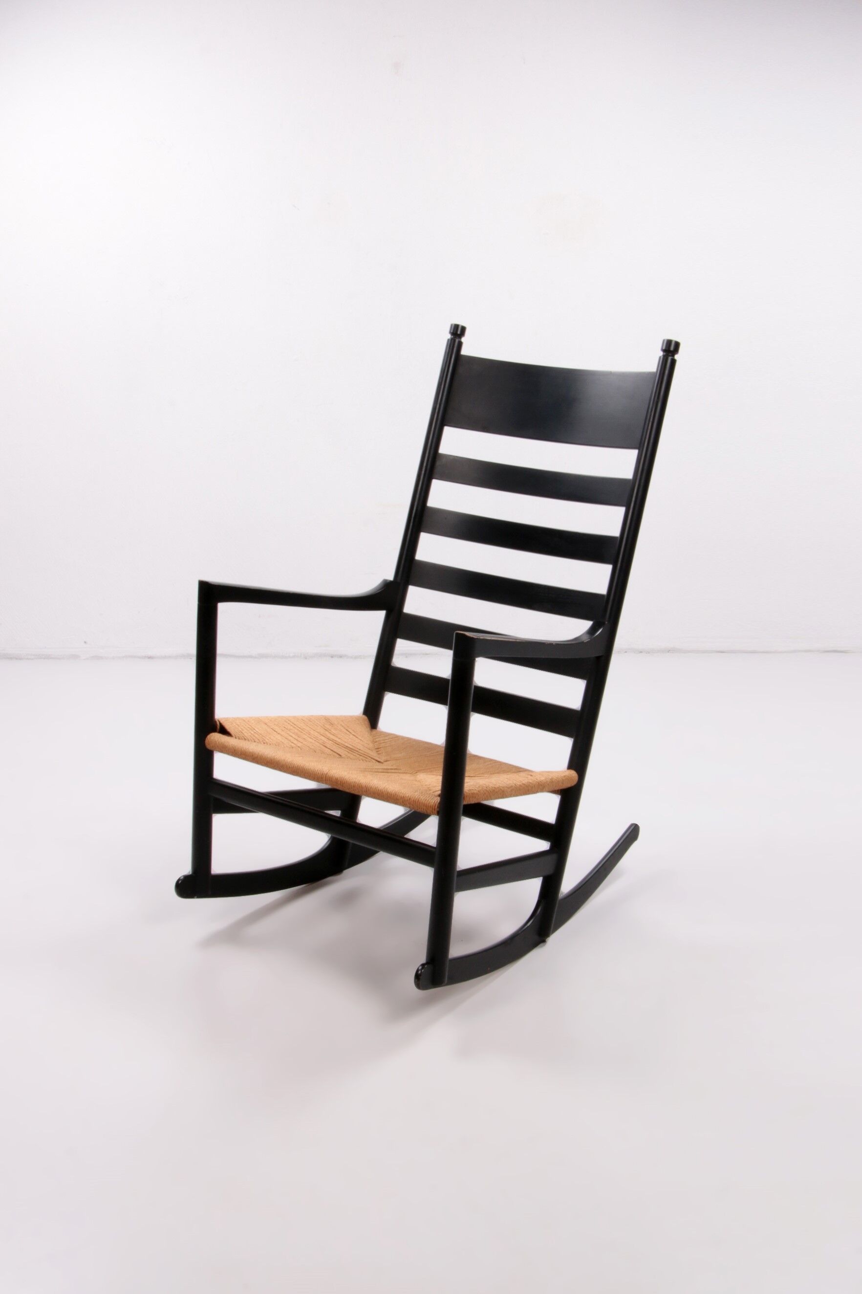 Danish Design Rocking chair design by Hans.J.Wegner Model ch45