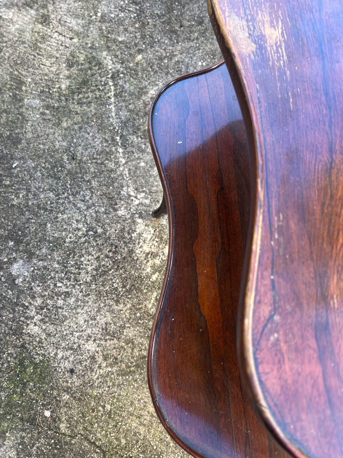 English tea serving table from the period.