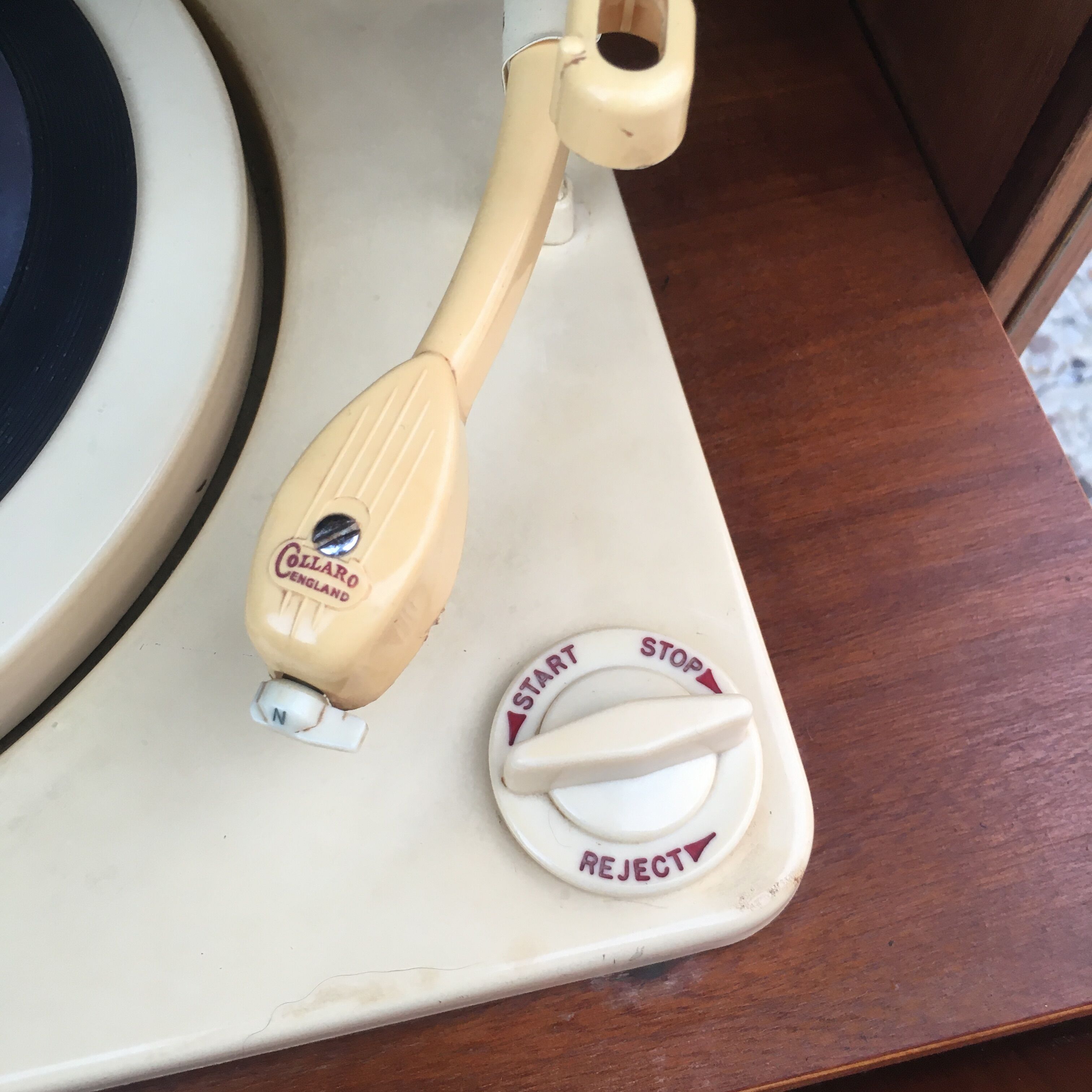 Colorado brand hi-fi cabinet