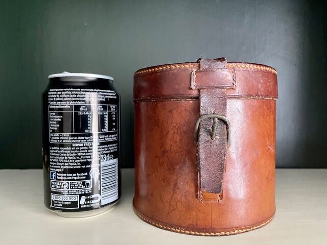 Leather collar box, circa 1900.