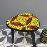 Tripod table