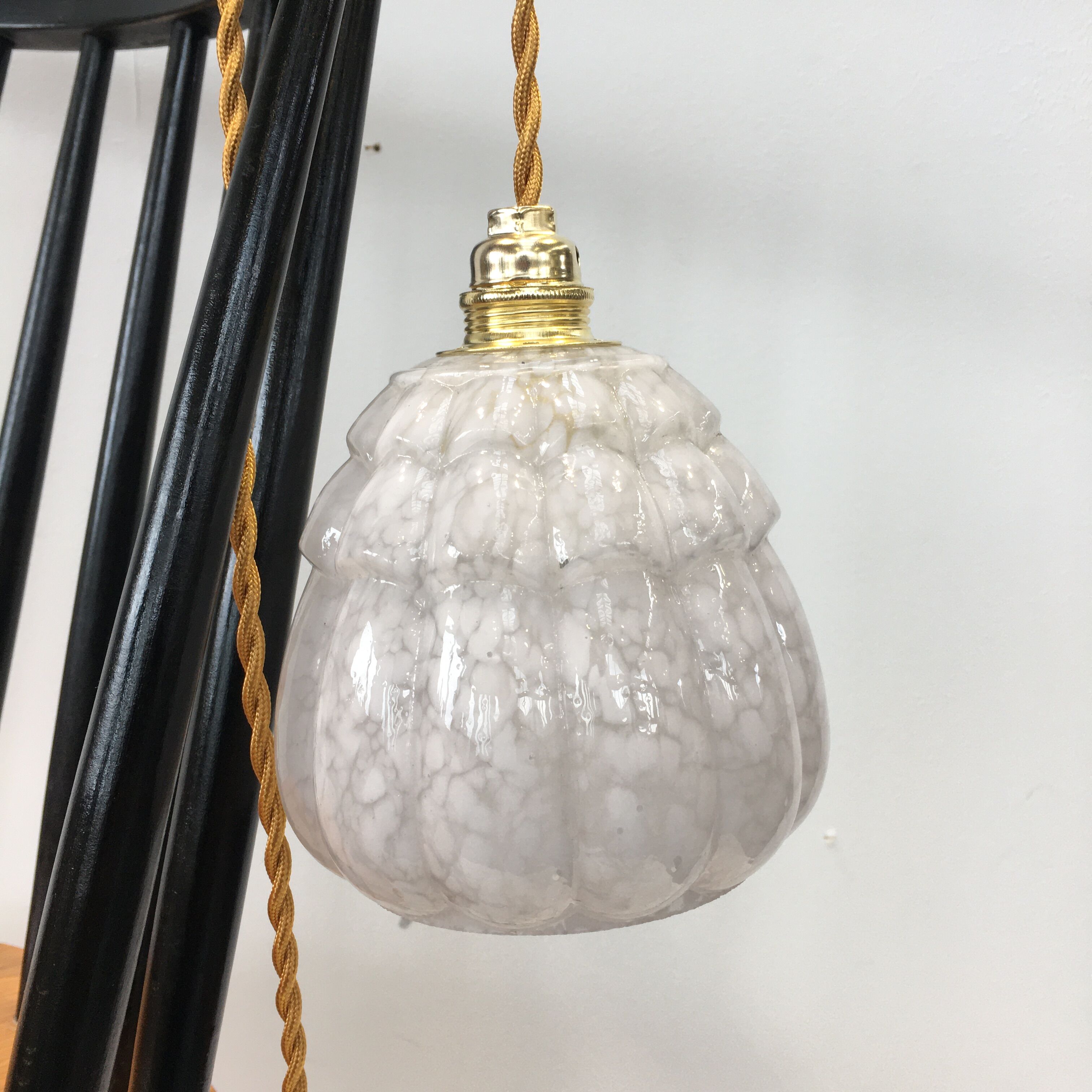 Suspension baladeuse Art déco en verre de Clichy