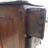 Louis XV style jumping chest of drawers
