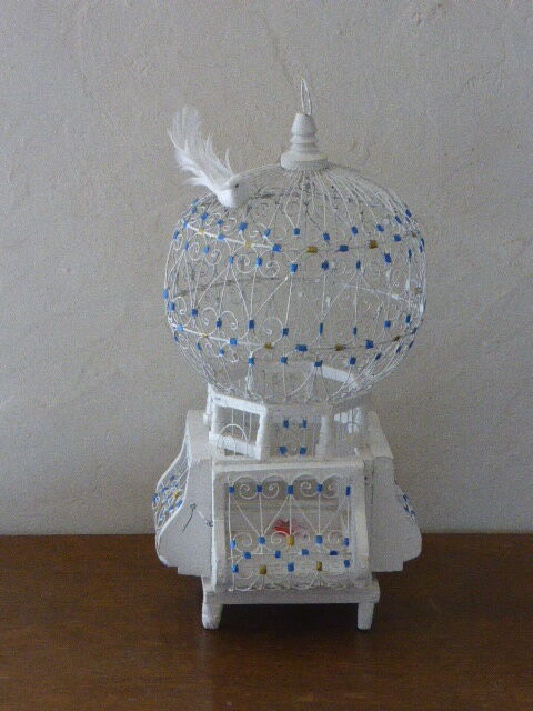 Cage has birds vintage, in wood and metal, painted in blue and white