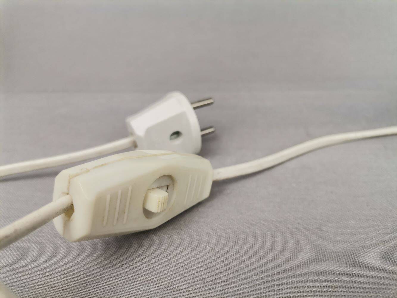 Dutch Century Modern Clear Acrylic Table Lamp, 1960s