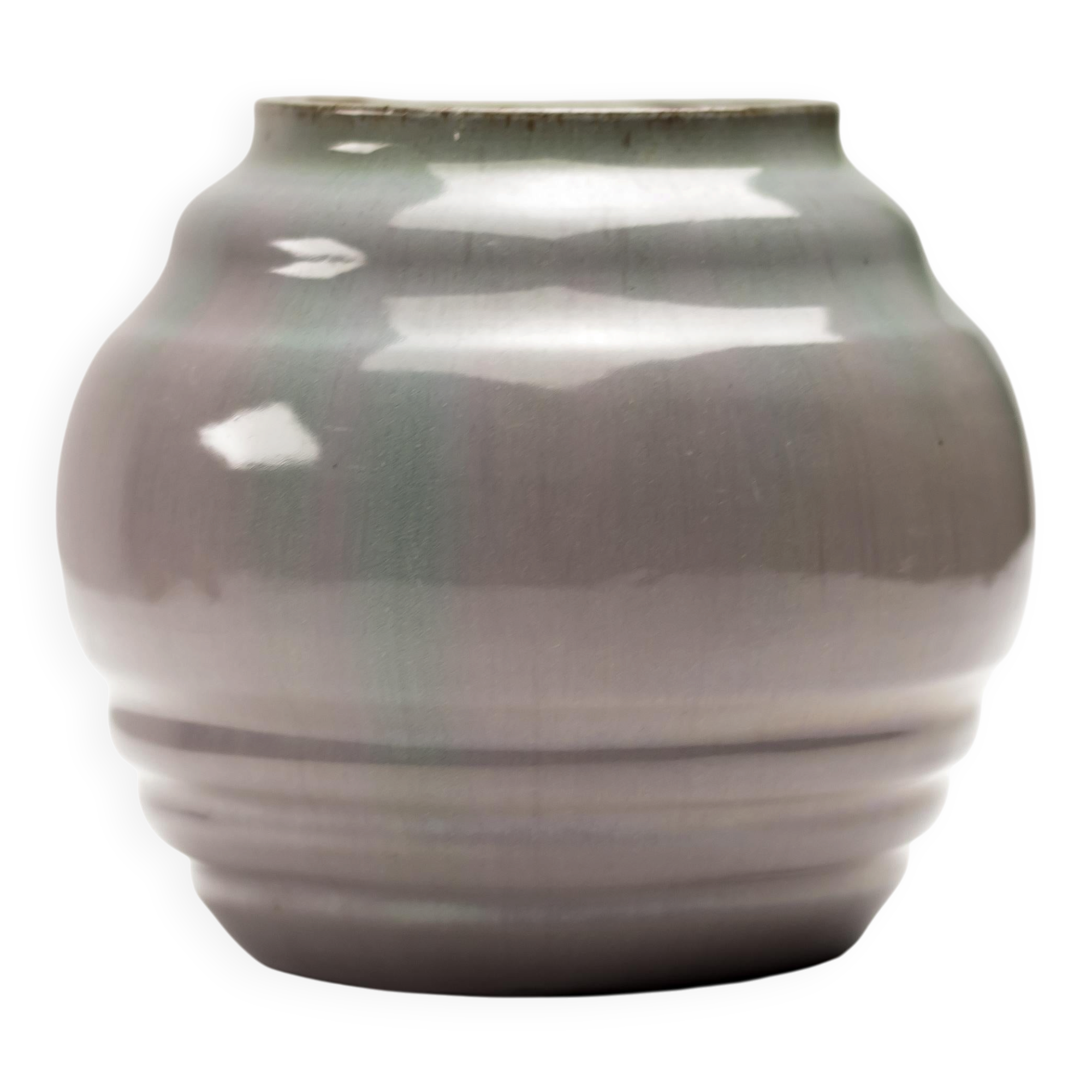 Rare ceramic vase by A.I.C. Brouwer, Netherlands, early 20th century.