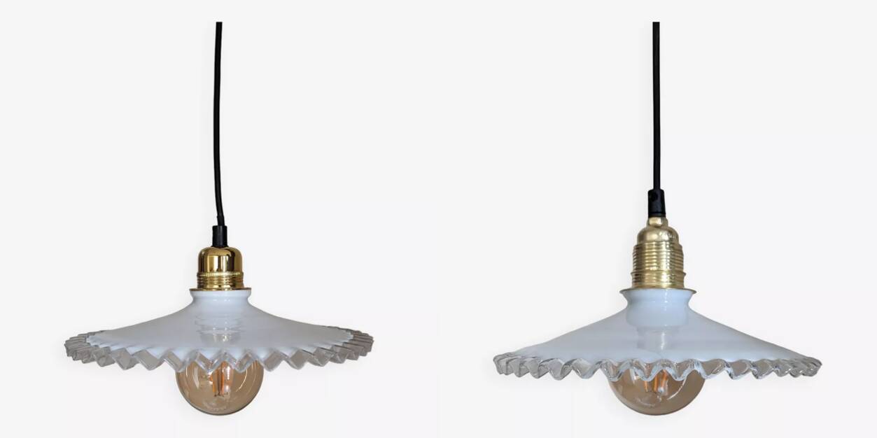 Set of 2 opaline light fixtures