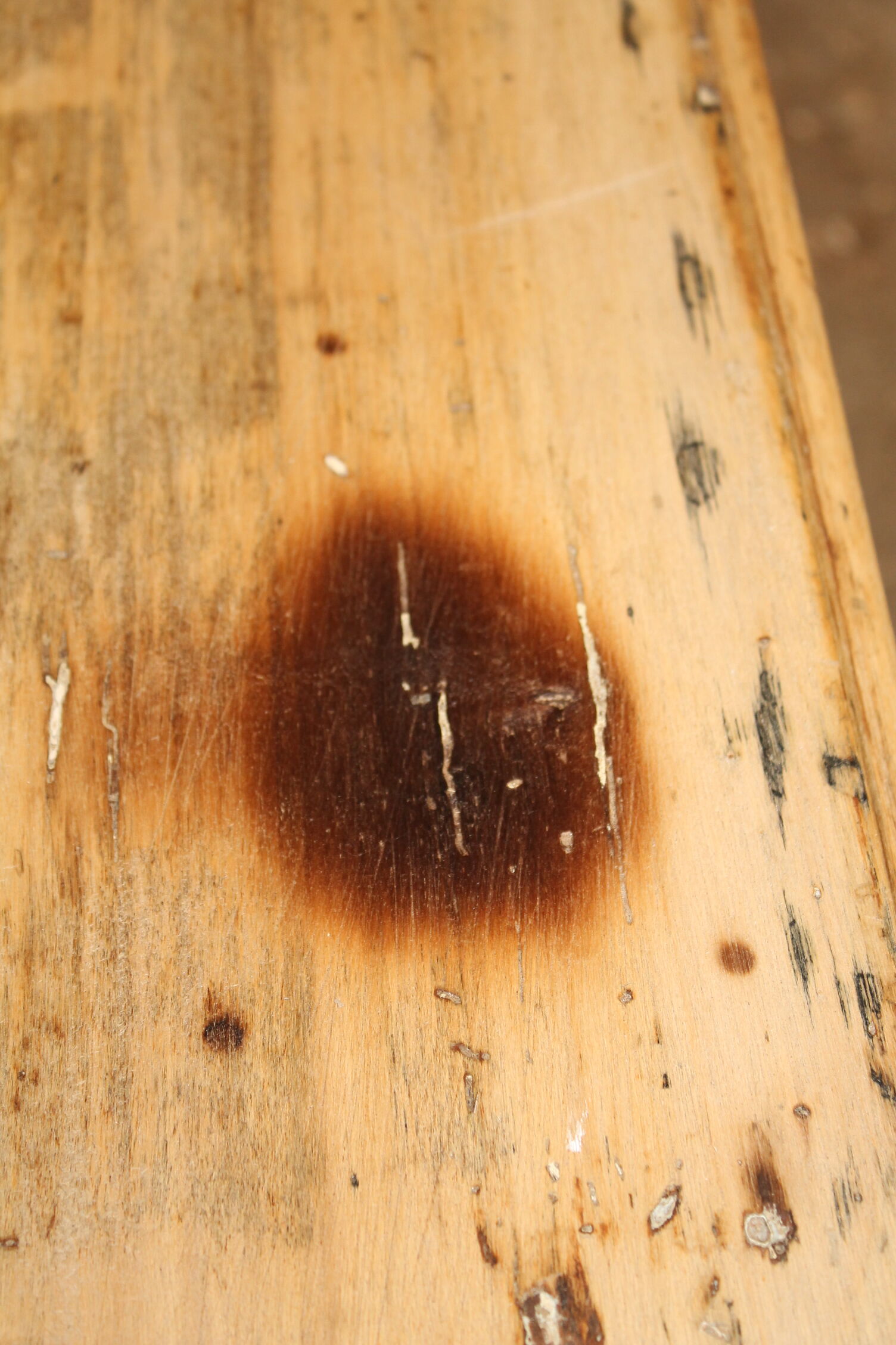 Buffet rustique blanc
