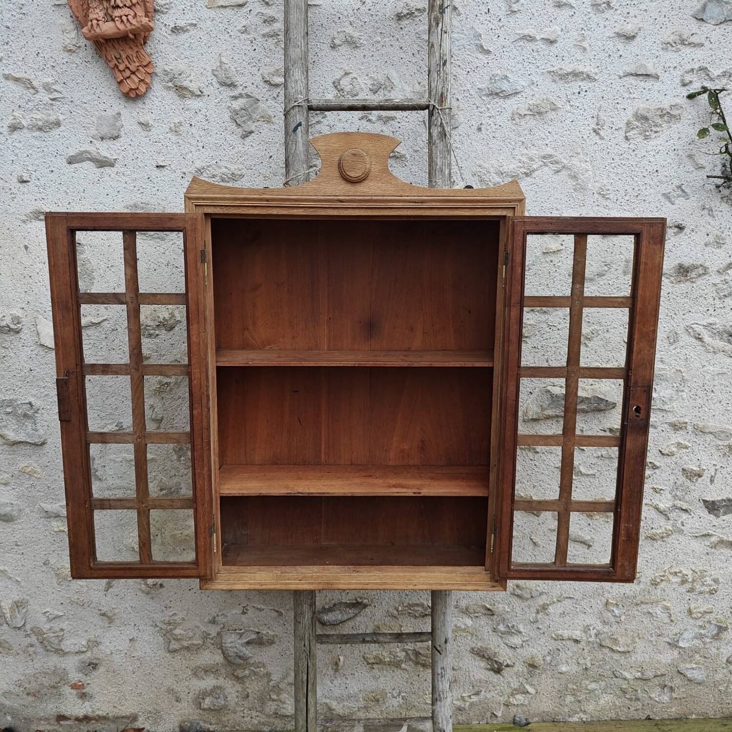 Small Parisian glass cabinet