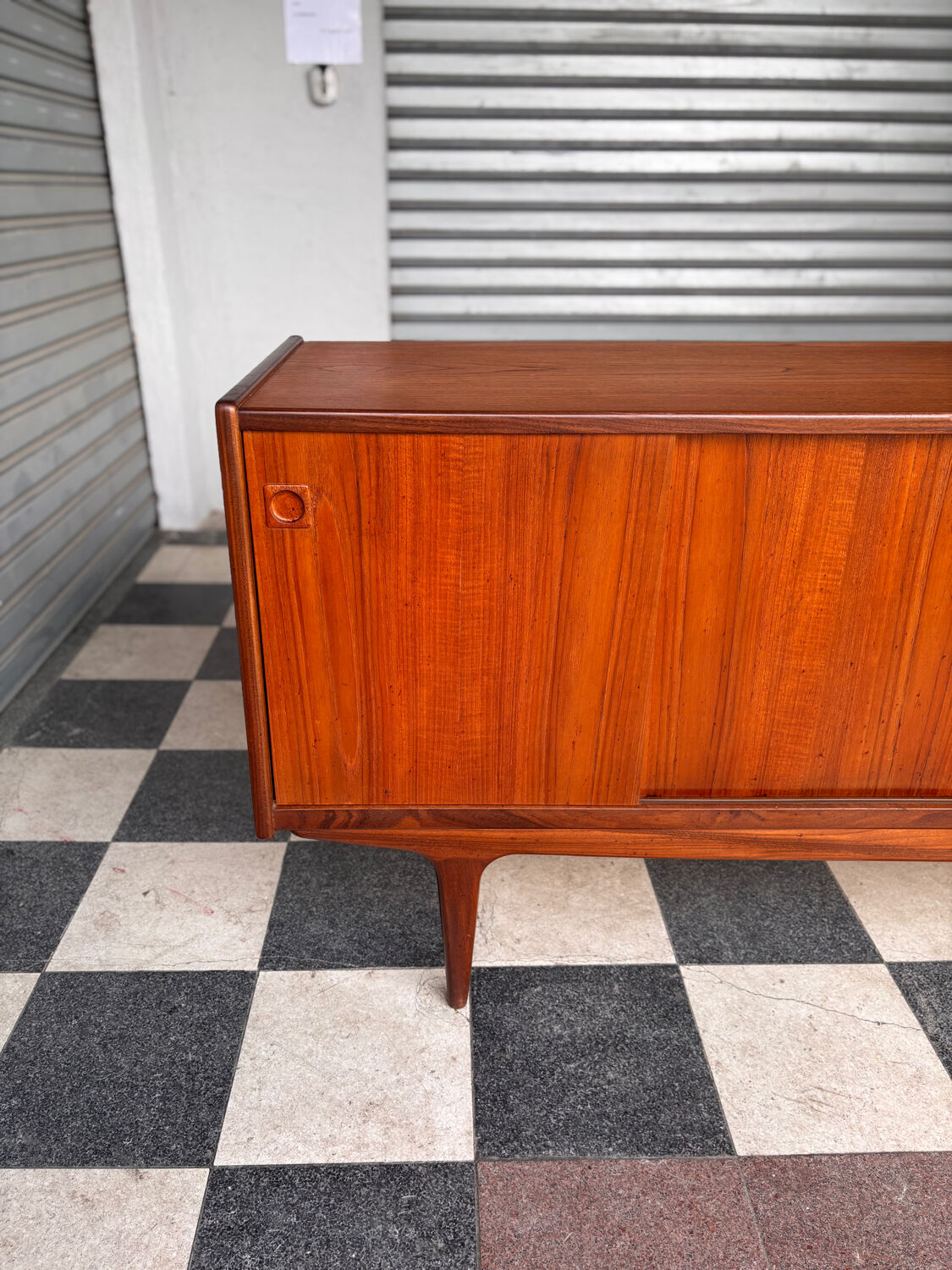 Danish enfilade Johannes Andersen