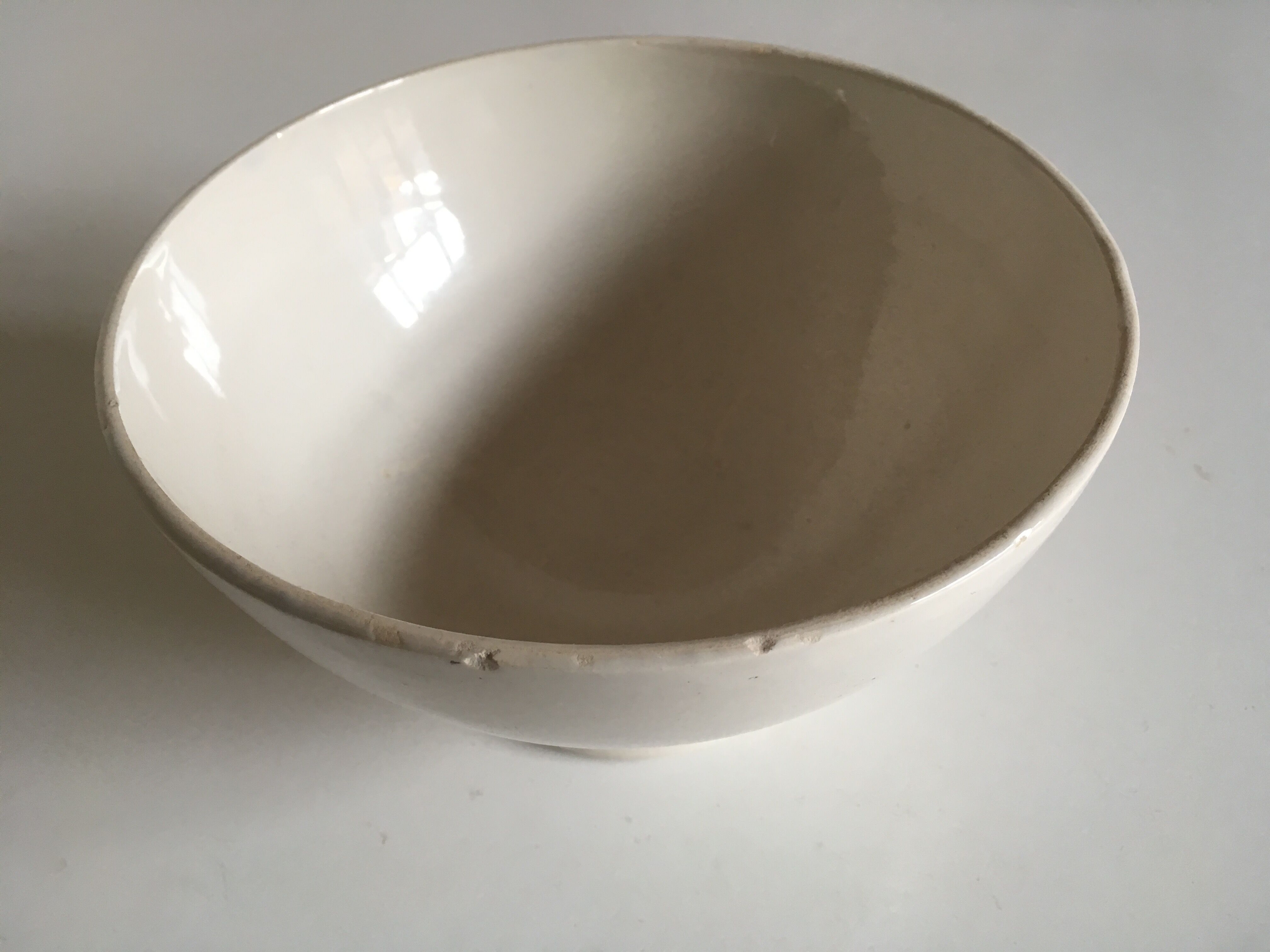 Creil and Montereau XL 19th bowl