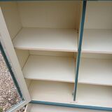 Revisited wooden display cabinet