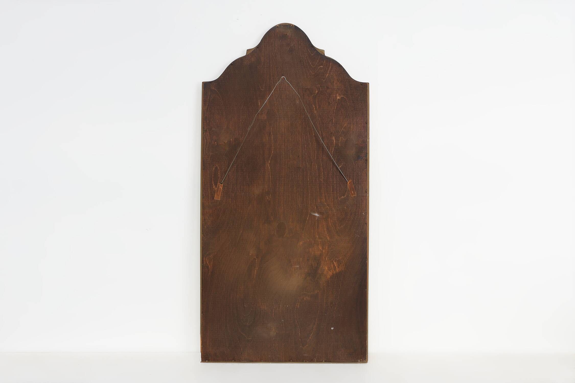 Miroir doré en arc avec sommet ogival mauresque, France, vers 1920