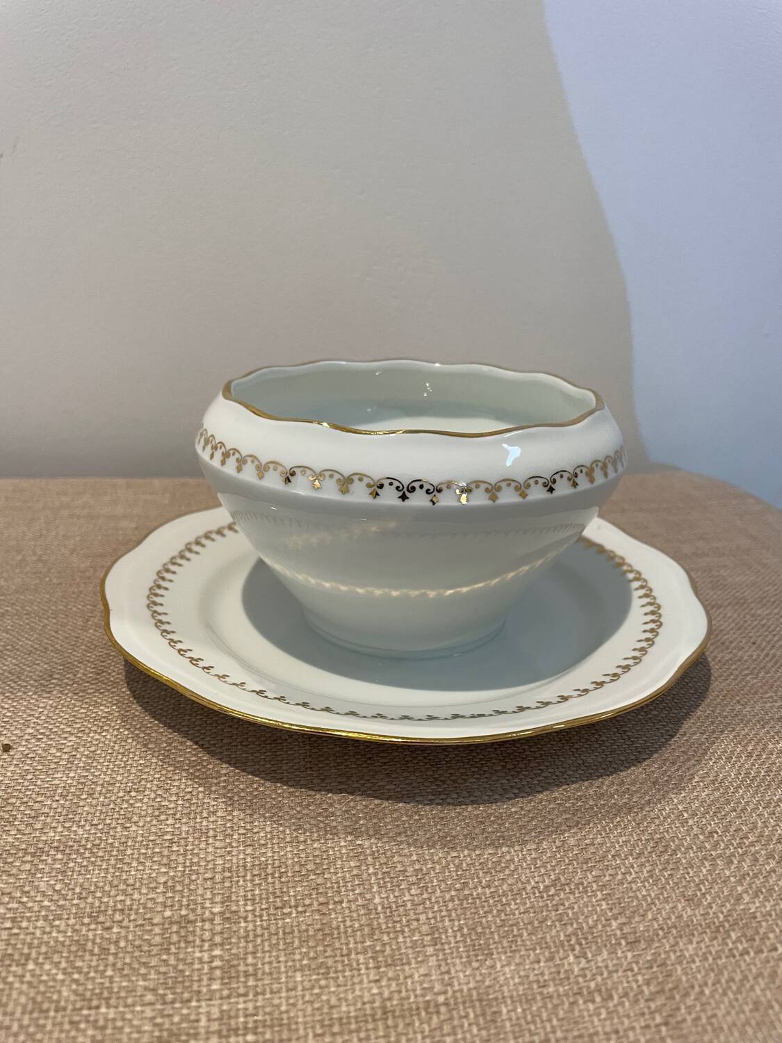 SEP porcelain gravy boat
