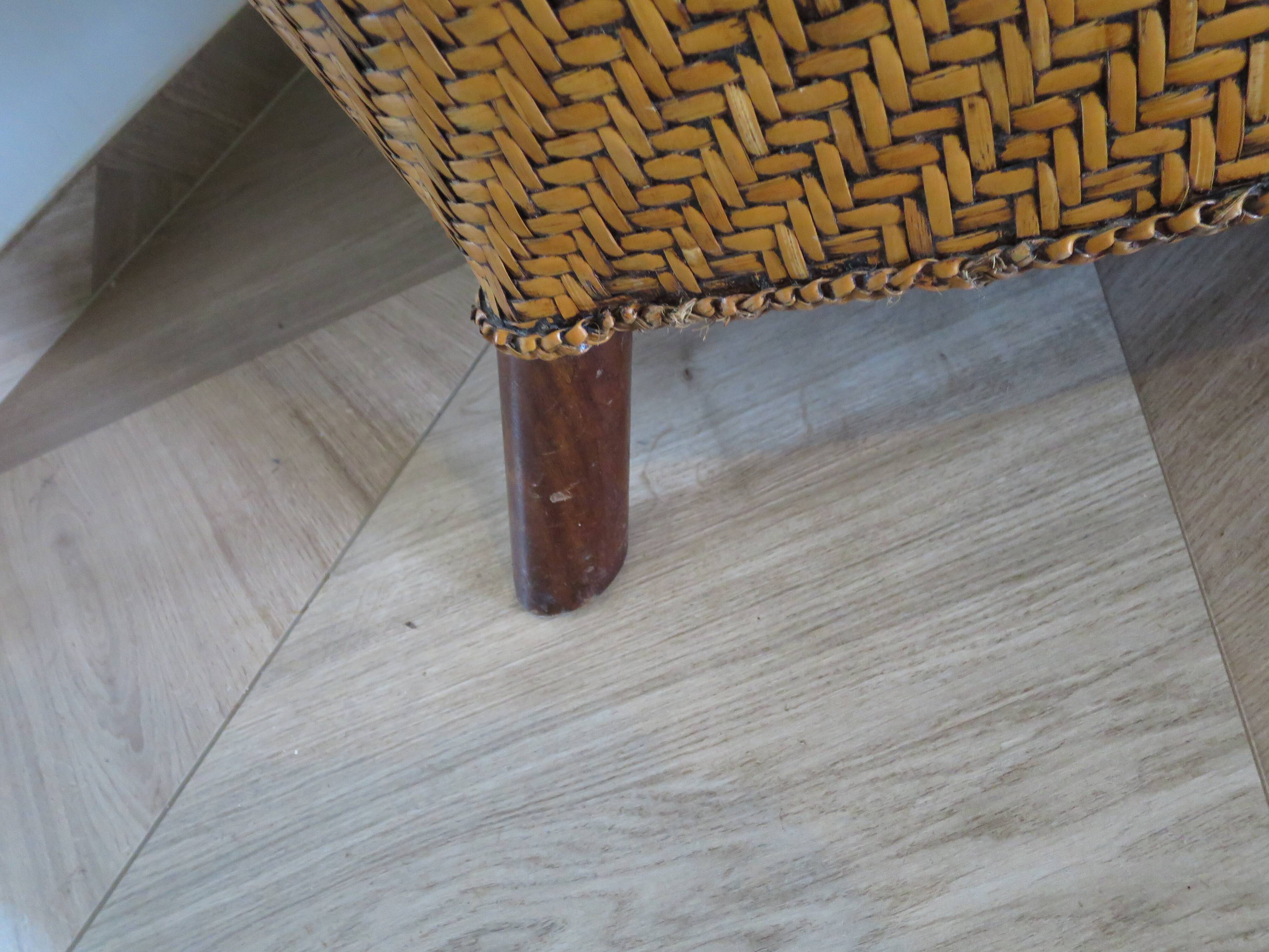 Fauteuil Style Colonial-Rotin tressé-Vintage-coussin simili cuir