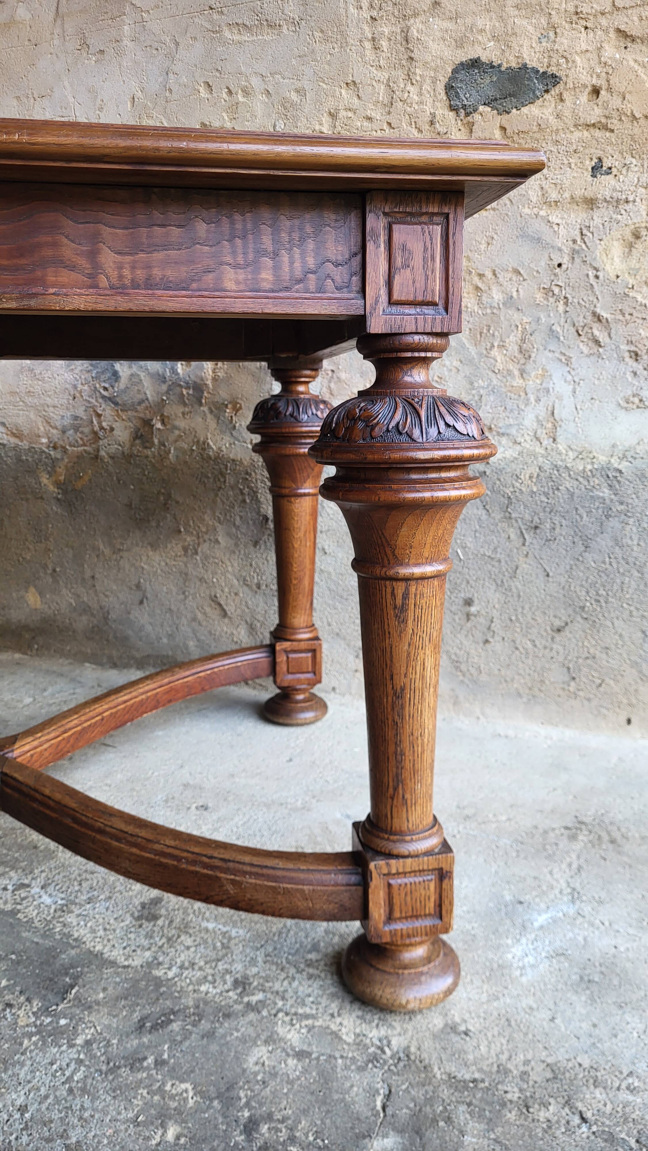 19th century oak dining table