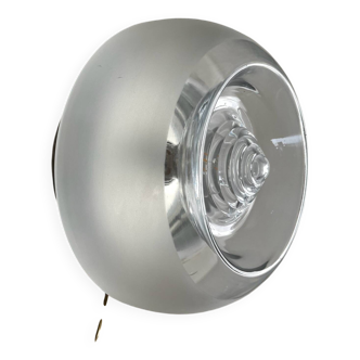 Peill & Putzler Space Age wall lamp in glass and chrome-plated metal