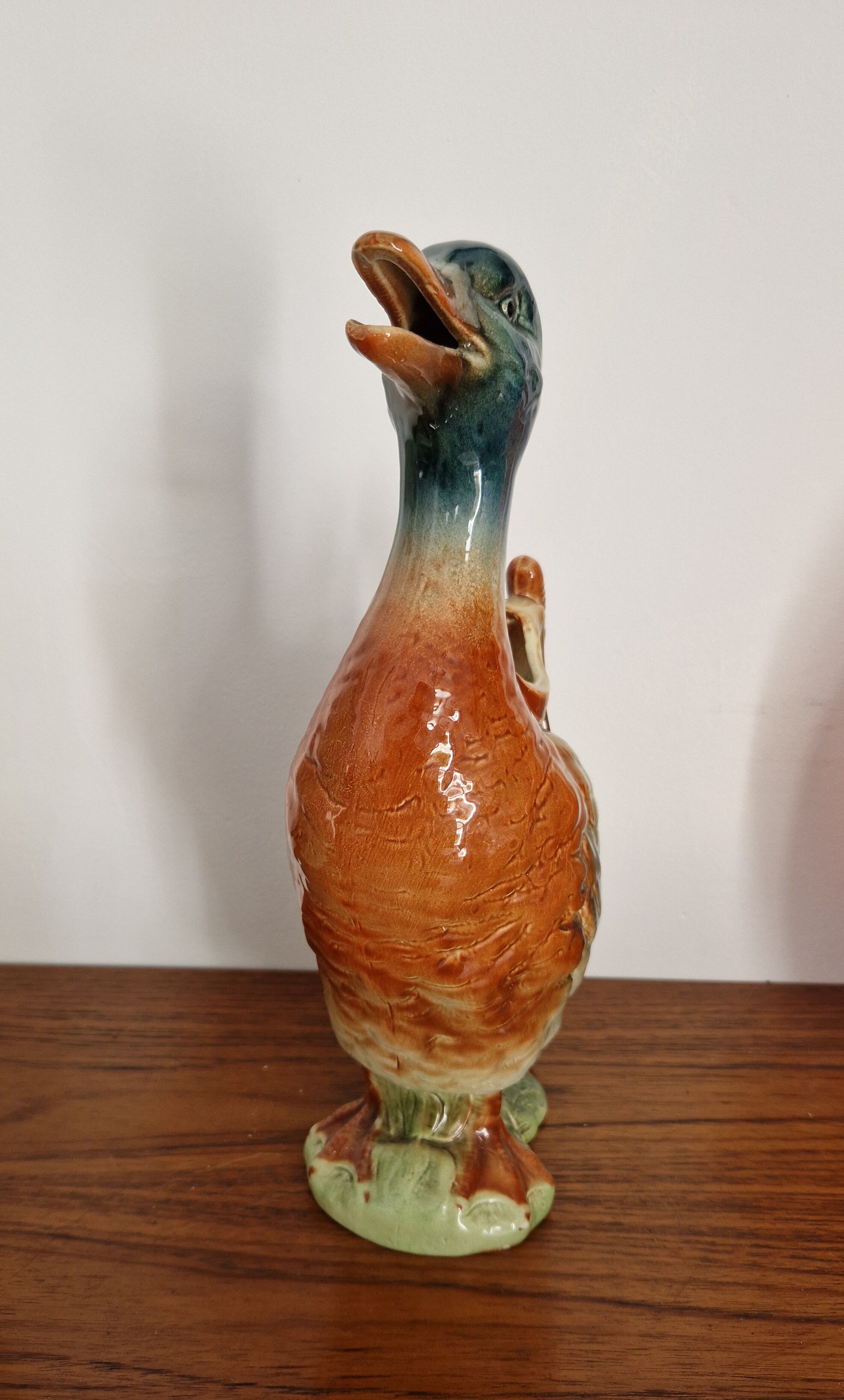Duck pitcher St Clément
