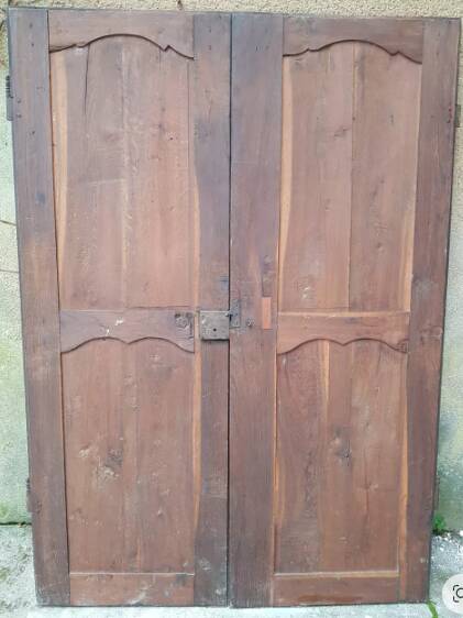 Antique double cupboard doors from the 19th century