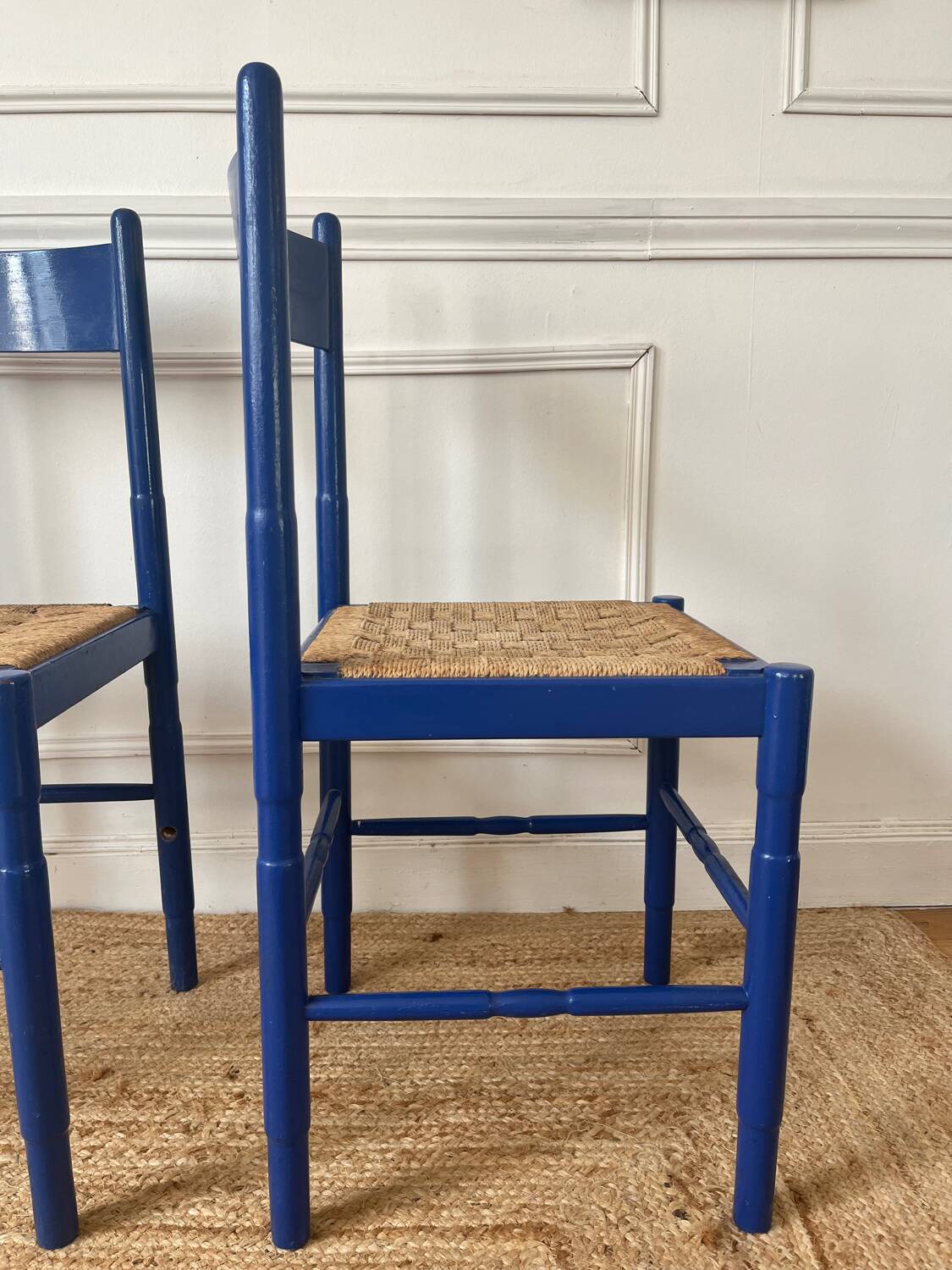 Paire de chaises en bois et corde