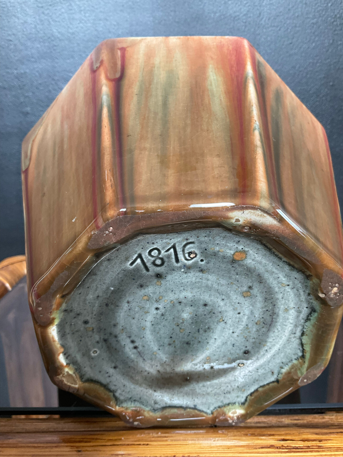 Vase Art Déco octogonal en grès émaillé