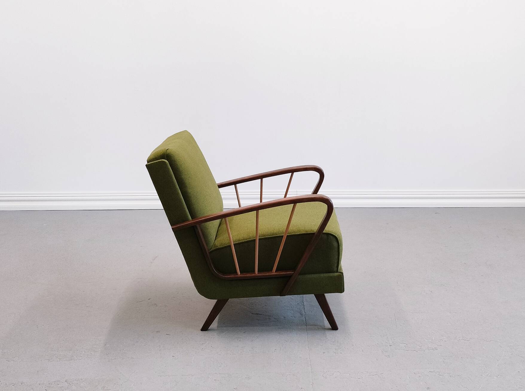 Vintage Lounger Chair in Grass Green, 1950s